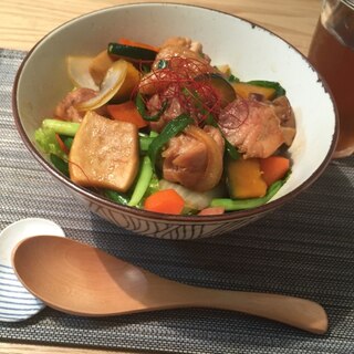 どんな材料にも合う‼︎余り物食材でスタミナ丼